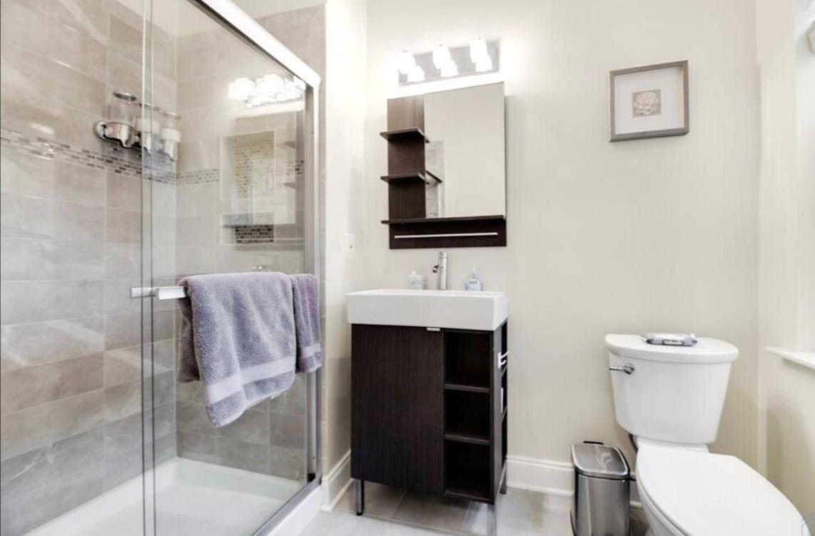 Capital Hill Retreat Bed & Breakfast วอชิงตัน ภายนอก รูปภาพ